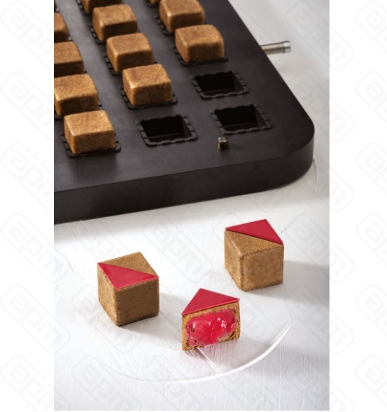 Форма для выпечки  Куб 32х32х32 см 30 ячеек для аппарата Cookmatic PIASTRACHOUX01