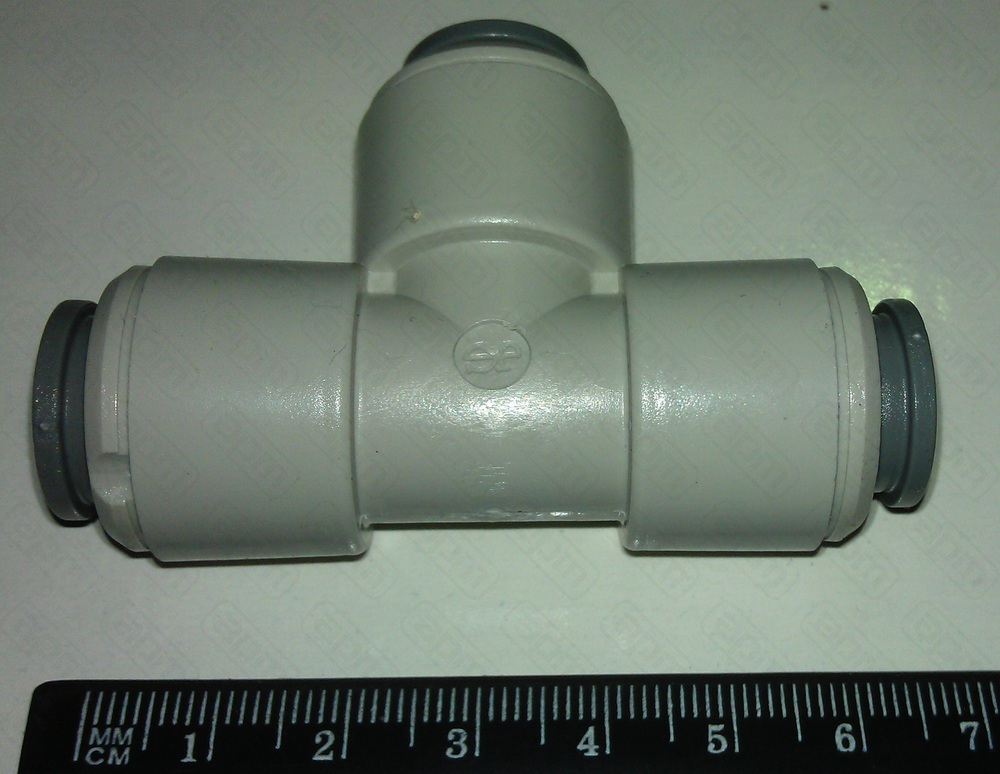 JG-коннектор тройной CARTRIDGE IN JG 8MM OUT JG8MM WITH RED FLOW REDUCER