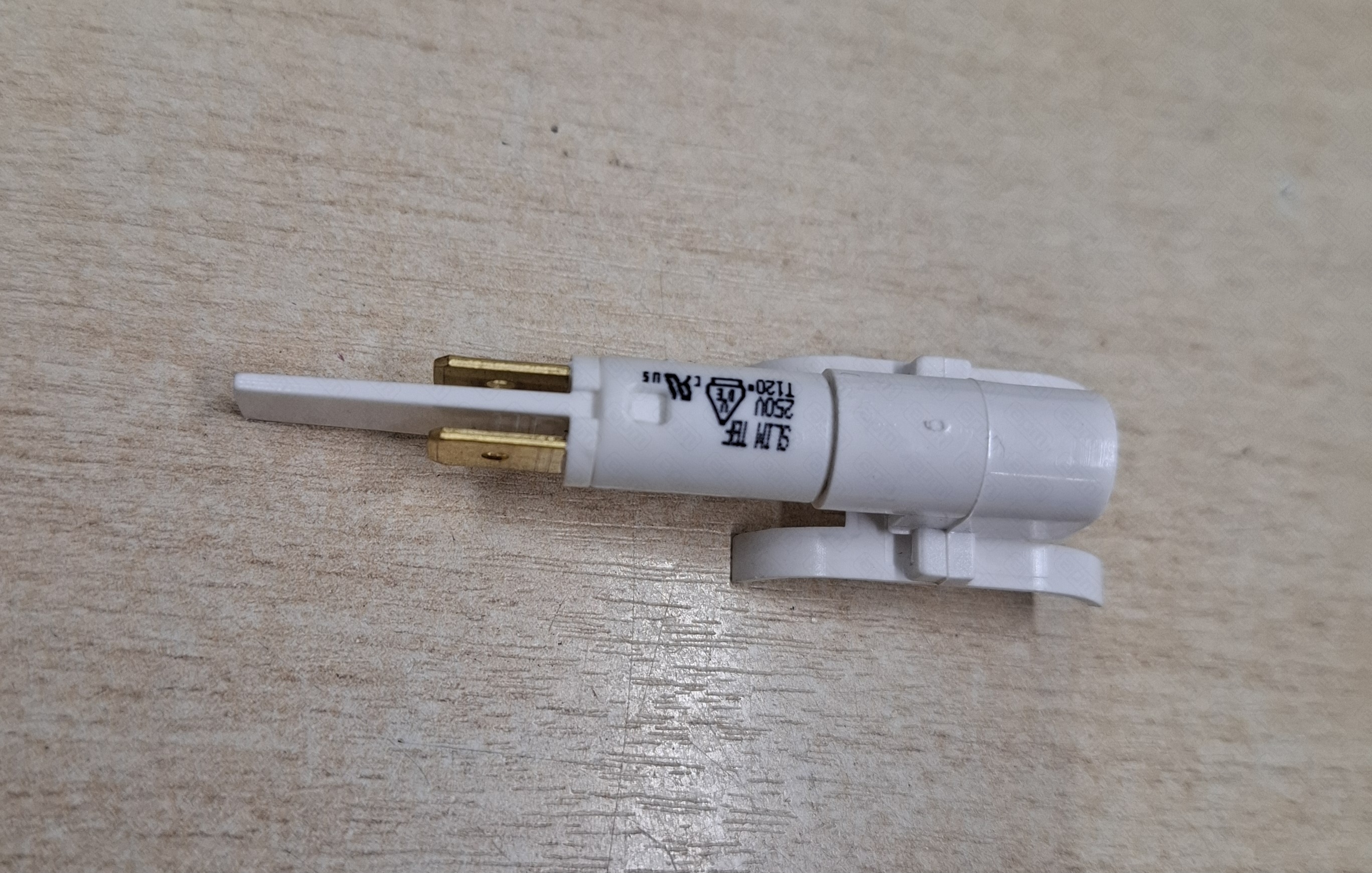 Лампа зеленая BODY LIGHT GREEN FLUORESCENT INDICATOR T120  C